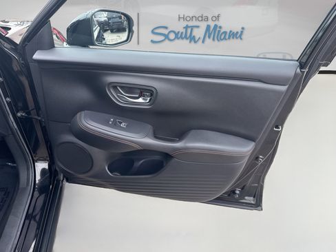 Certified 2024 Honda HR-V Sport image 32