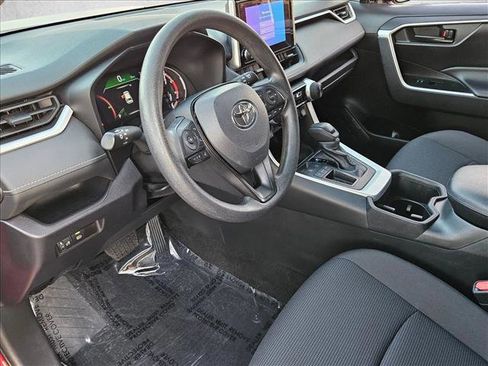 Used 2024 Toyota RAV4 LE image 7