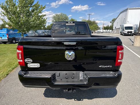 Used 2022 RAM 3500 Limited AWD/4WD image 9