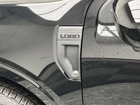 New 2025 Ford Maverick Lobo image 32