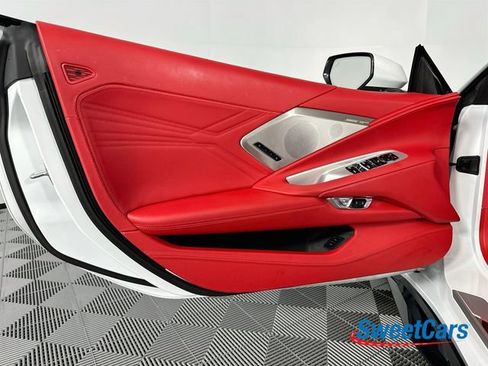 Used 2025 Chevrolet Corvette E-Ray AWD/4WD image 44