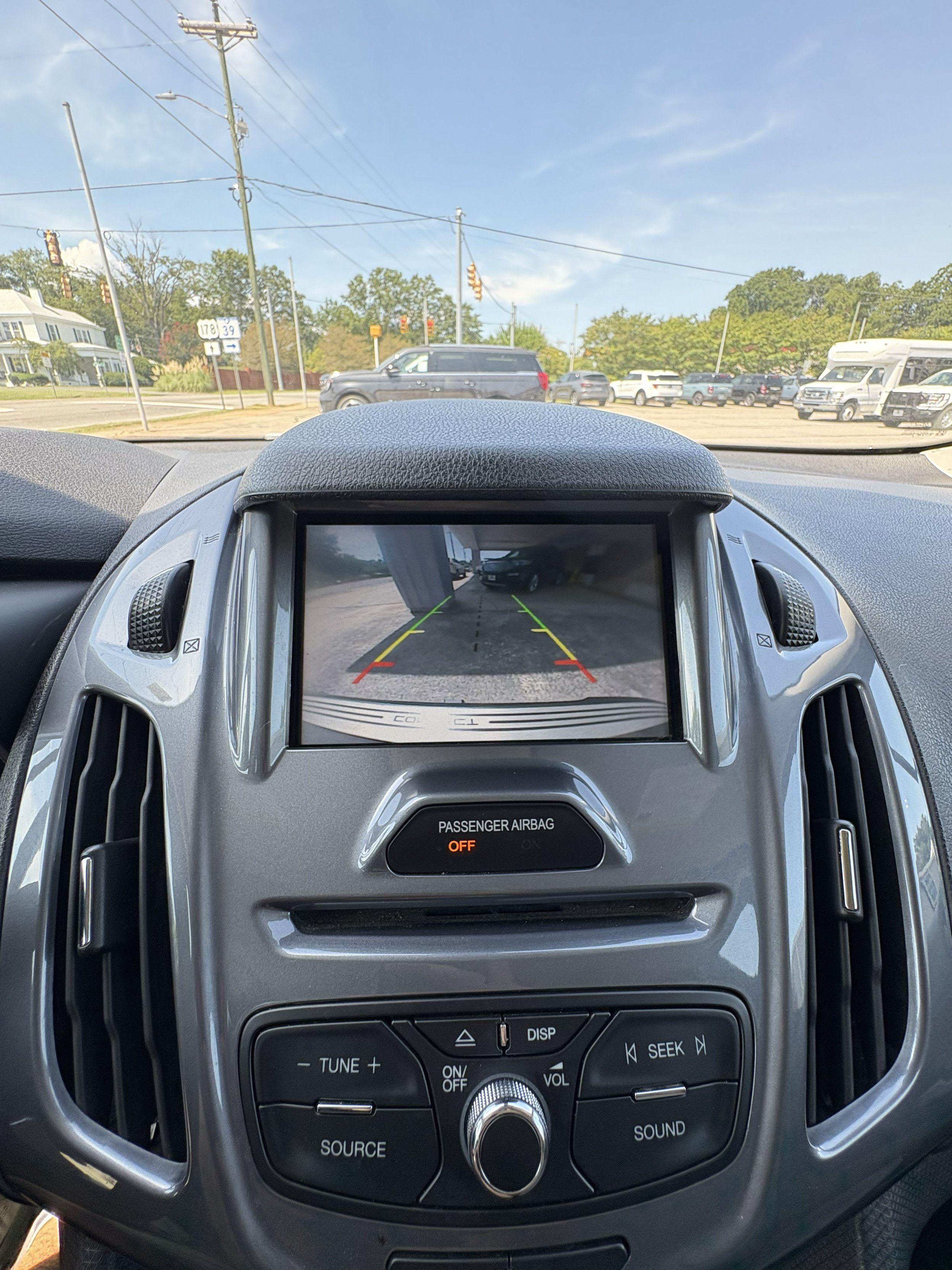 Used 2016 Ford Transit Connect Titanium FWD image 17