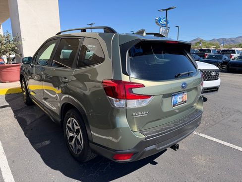 Used 2021 Subaru Forester Premium w/ Popular Package #1 image 5