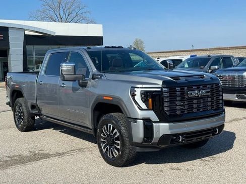 New 2026 GMC Sierra 2500 Denali Ultimate AWD/4WD image 7
