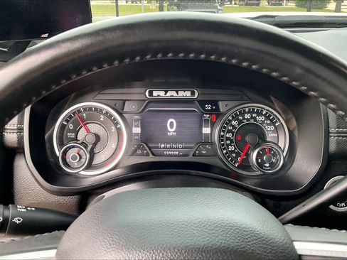 Used 2022 RAM 2500 Laramie AWD/4WD image 26