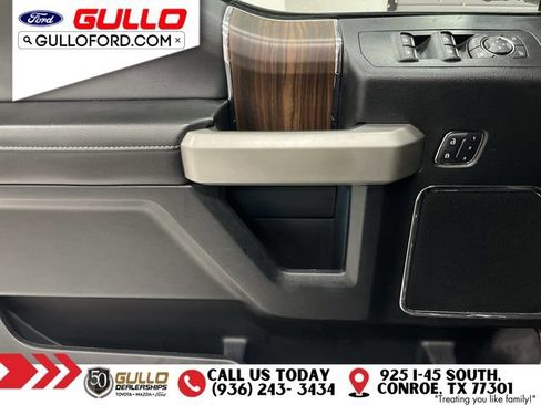 Used 2017 Ford F150 Lariat w/ Equipment Group 502A Luxury AWD/4WD image 19