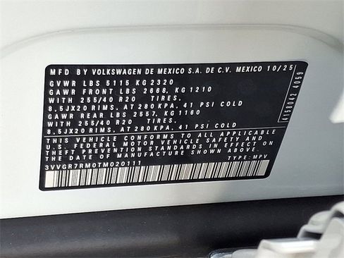 New 2026 Volkswagen Tiguan SE R-Line image 11