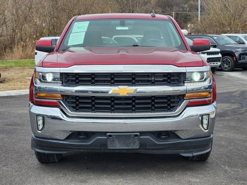 Used 2018 Chevrolet Silverado 1500 LT w/ All Star Edition image 16