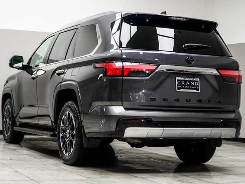 Used 2024 Toyota Sequoia Limited w/ Tow Technology Package image 11