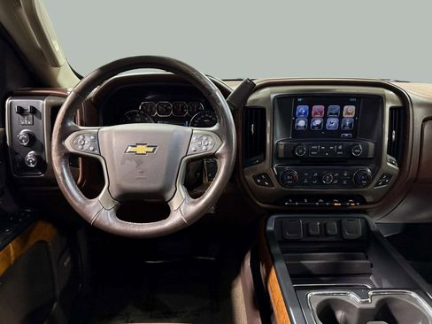 Used 2017 Chevrolet Silverado 1500 High Country image 21