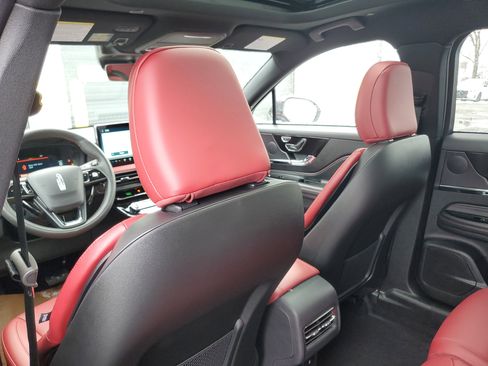 New 2026 Lincoln Corsair Reserve w/ Jet Appearance Package image 26