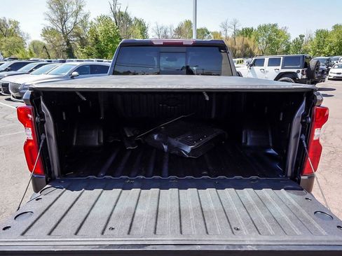 Used 2022 Chevrolet Silverado 1500 LT Trail Boss w/ Convenience Package II AWD/4WD image 25