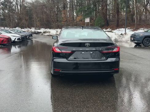 New 2026 Toyota Camry XLE image 7