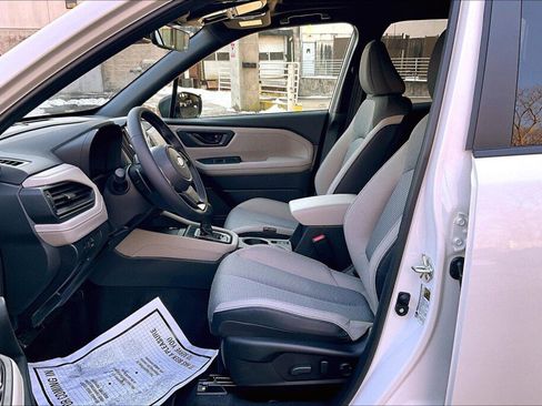 New 2025 Subaru Forester Premium image 7