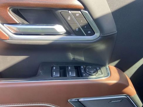 New 2026 GMC Sierra 2500 Denali Ultimate AWD/4WD image 14
