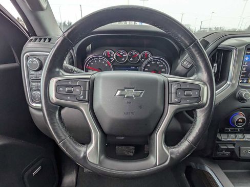 Used 2021 Chevrolet Silverado 1500 LT Trail Boss w/ Convenience Package II image 22