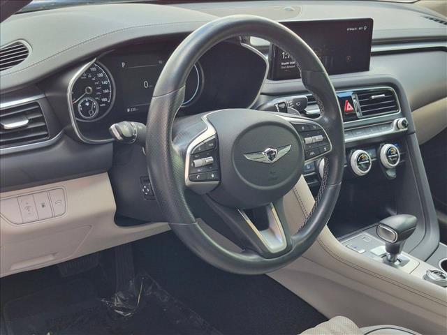 Used 2023 Genesis G70 3.3T RWD image 10