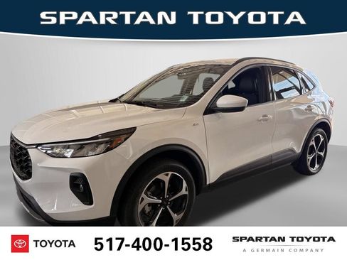 Used 2025 Ford Escape ST-Line Select w/ Tech Pack #1 AWD/4WD image 1