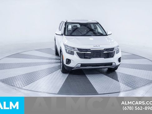 Used 2026 Kia Seltos LX FWD image 15