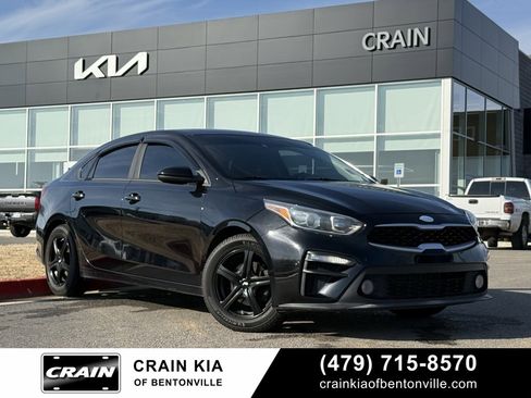 Used 2019 Kia Forte FE image 1
