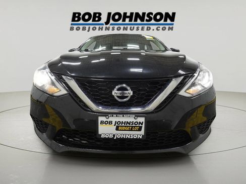 Used 2017 Nissan Sentra SV image 9