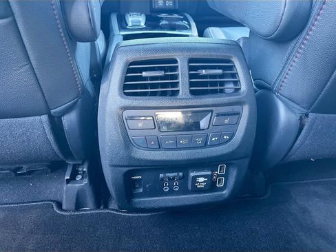 Used 2022 Honda Pilot Black Edition image 27
