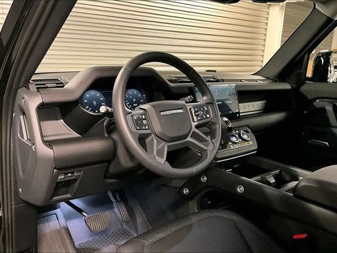 Used 2025 Land Rover Defender 90 S AWD/4WD image 24