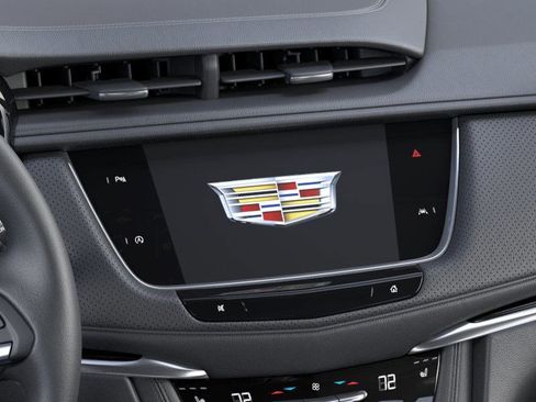New 2025 Cadillac XT6 Luxury image 20