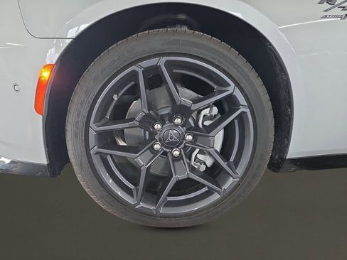 Used 2024 Dodge Charger R/T w/ Plus Group image 9