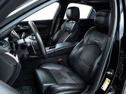 Used 2016 Cadillac CTS V w/ Luxury Package image 18