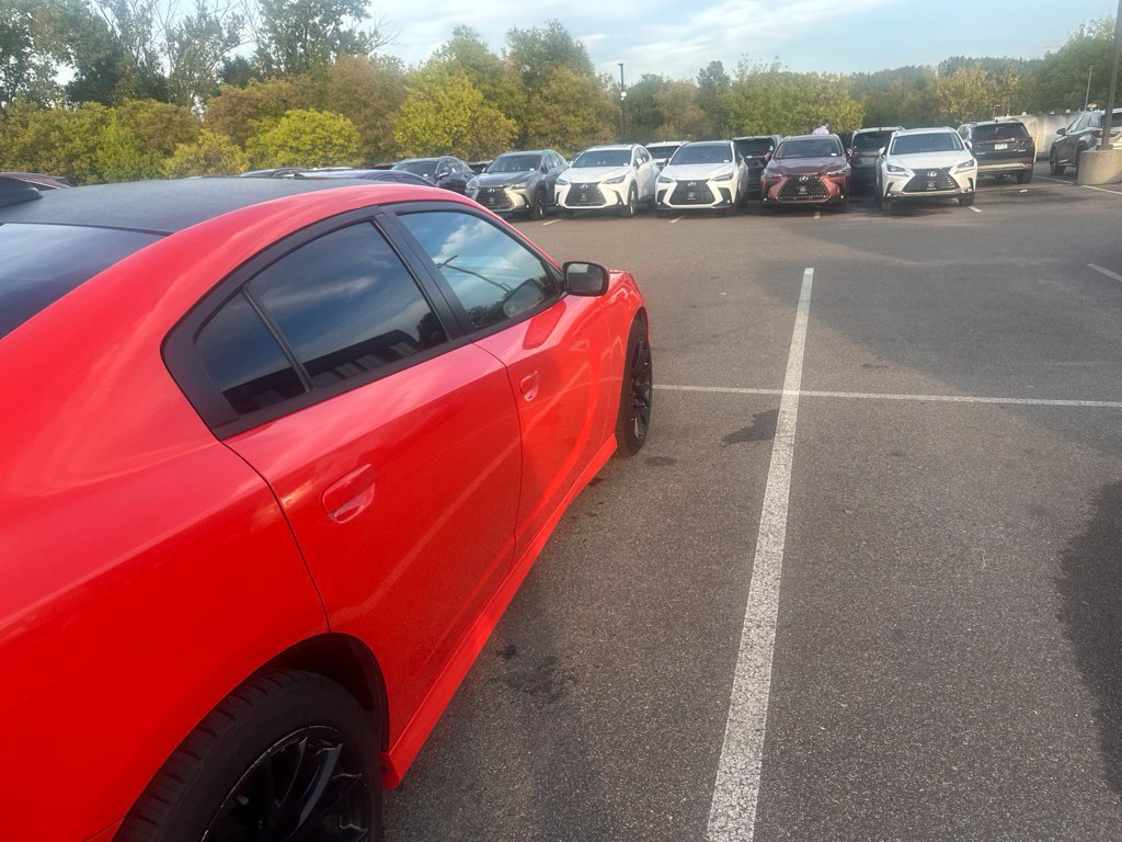 Used 2018 Dodge Charger R/T RWD image 13