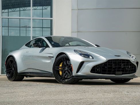 New 2026 Aston Martin V8 Vantage Coupe image 1