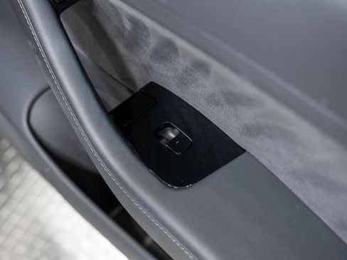 Used 2019 Tesla Model 3 Long Range image 42