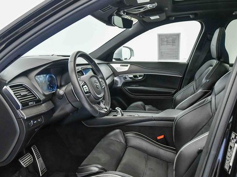 Used 2019 Volvo XC90 T8 R-Design w/ Advanced Package image 23