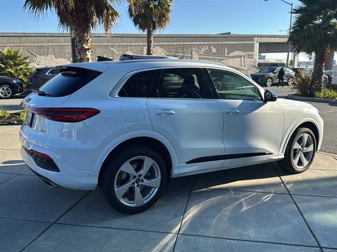 Used 2025 Audi Q5 Premium Plus w/ Premium Plus image 6