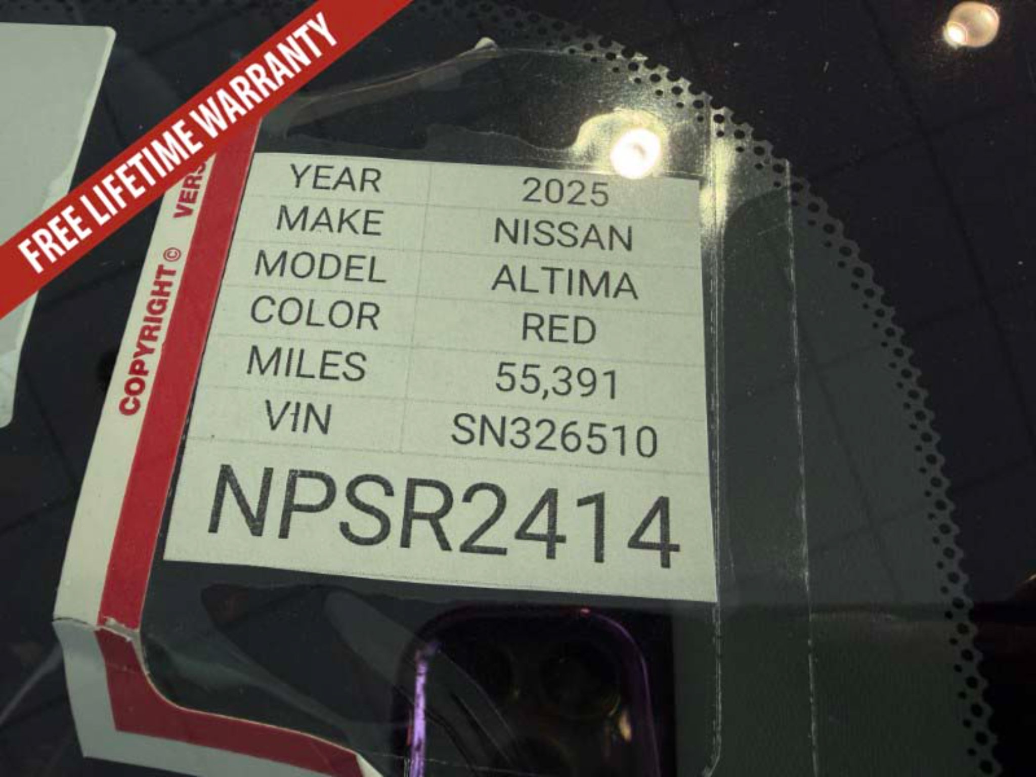 Used 2025 Nissan Altima 2.5 SV FWD image 37
