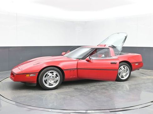 Used 1990 Chevrolet Corvette Coupe RWD image 49