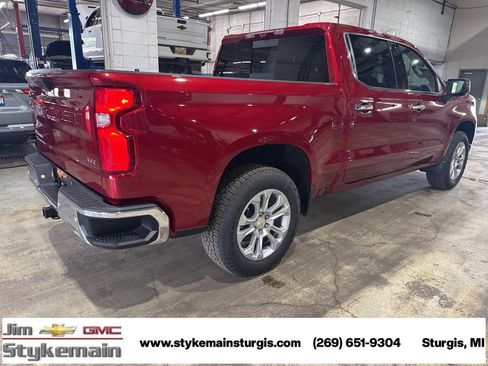 New 2025 Chevrolet Silverado 1500 LTZ w/ LTZ Premium Package image 6