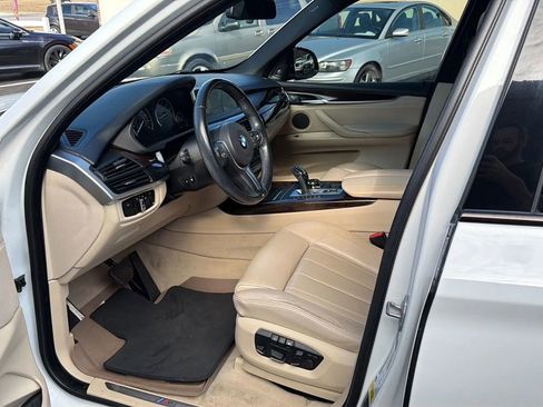 Used 2015 BMW X5 xDrive50i image 10