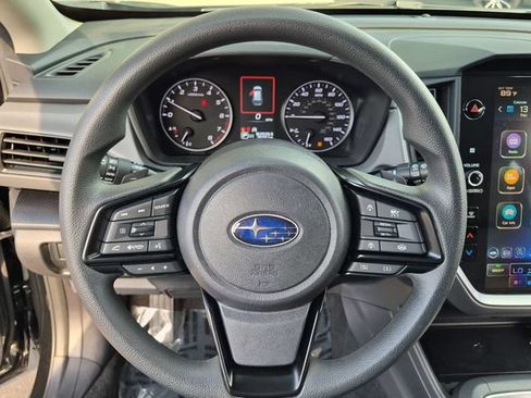 Used 2024 Subaru Crosstrek 2.0i Premium AWD/4WD image 17