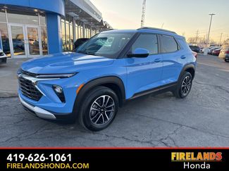 Used 2024 Chevrolet TrailBlazer LT w/ LT Cold Weather Package video 2