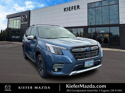 Used 2024 Subaru Forester Touring AWD/4WD image 1