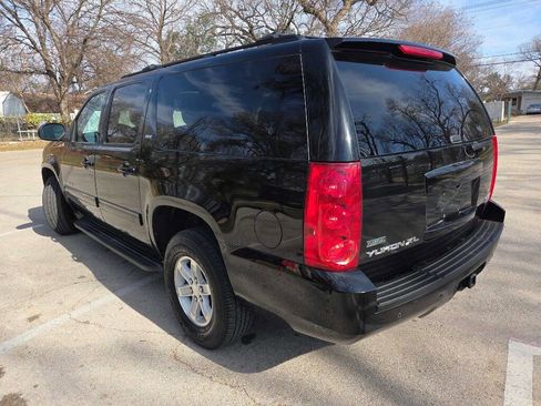 Used 2012 GMC Yukon XL SLT w/ SLT-2 Equipment Package image 4