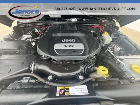 Used 2014 Jeep Wrangler Sport w/ Quick Order Package 24S AWD/4WD image 27