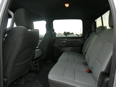 Used 2022 RAM 1500 Big Horn AWD/4WD image 20
