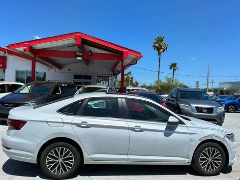 Used 2019 Volkswagen Jetta SE FWD image 5