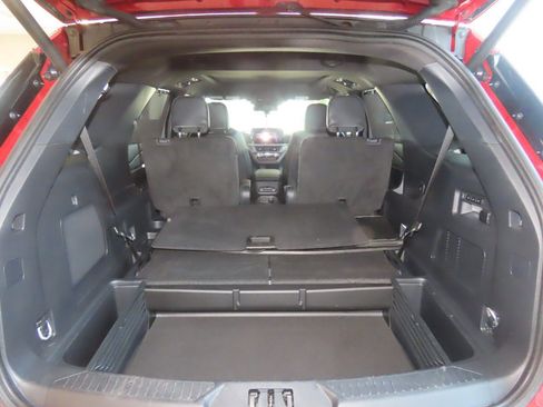Used 2025 Ford Explorer ST AWD/4WD image 13