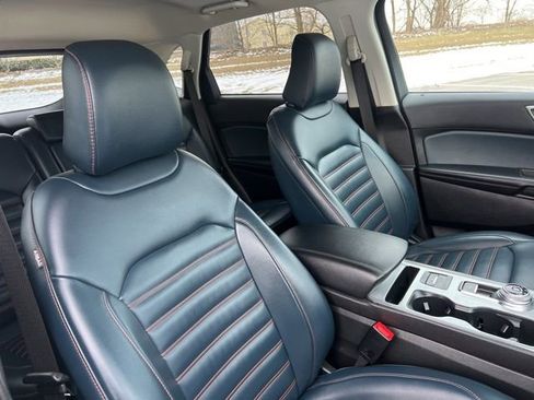 Certified 2022 Ford Edge SEL w/ Sport Appearance Package image 35