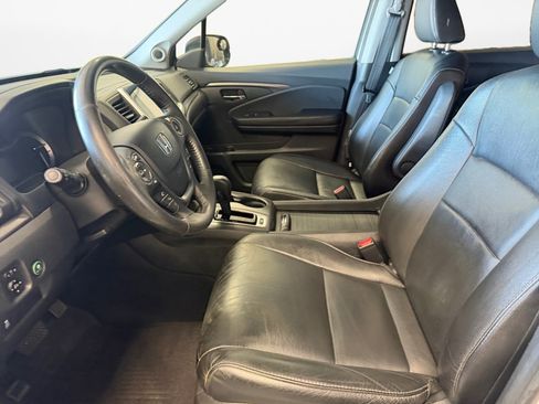 Used 2017 Honda Pilot EX-L image 11