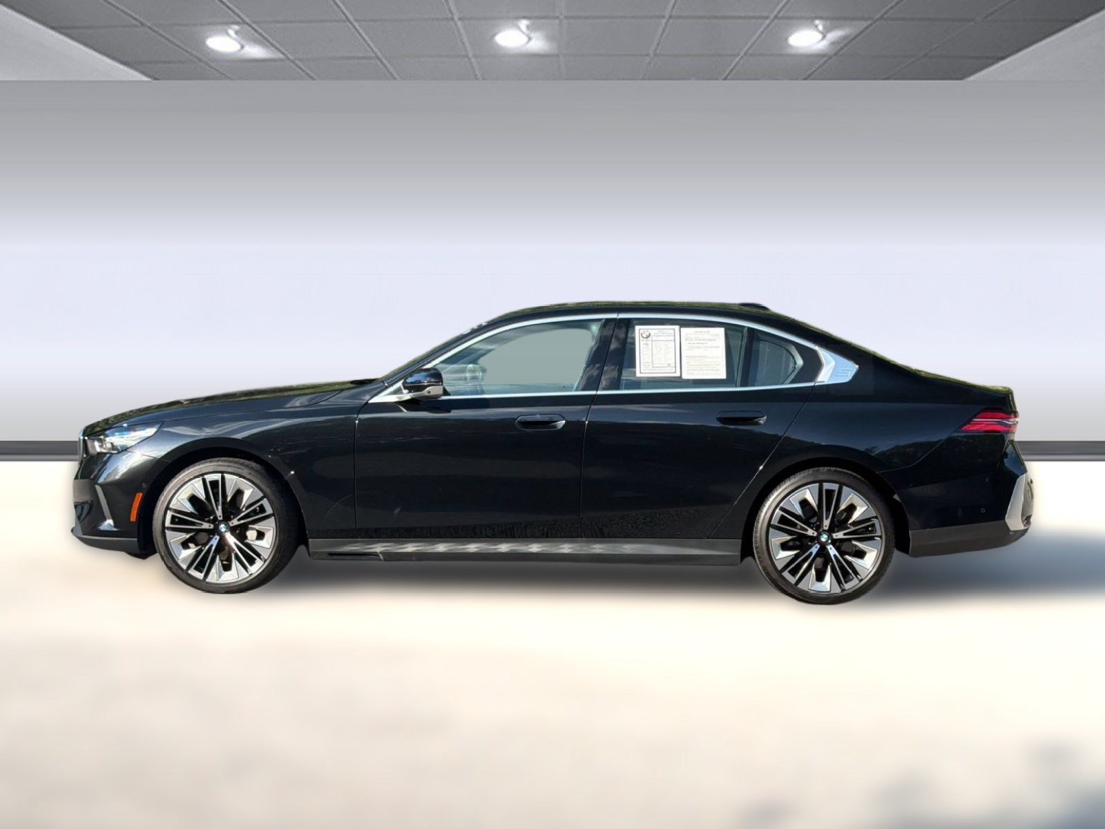 Certified 2026 BMW 530i RWD image 2